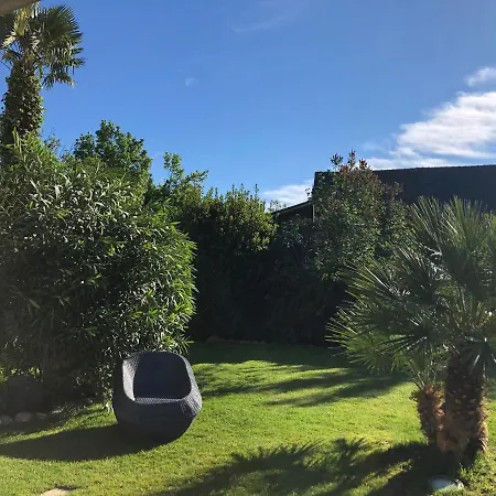 Les Hortensias Bed & Breakfast Espoey