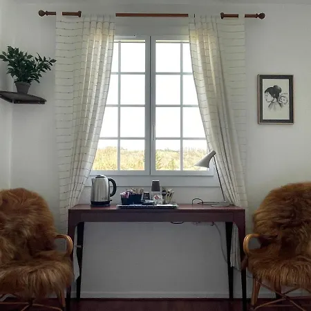 Les Hortensias Bed & Breakfast