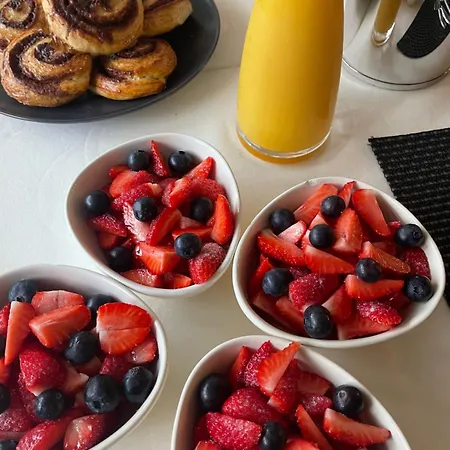 Nocleg ze śniadaniem Les Hortensias 3*