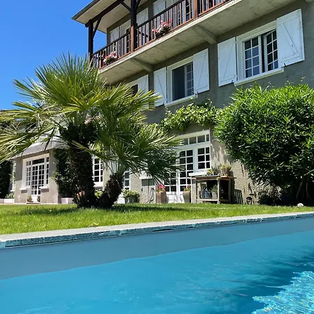 Les Hortensias Nocleg ze śniadaniem Espoey