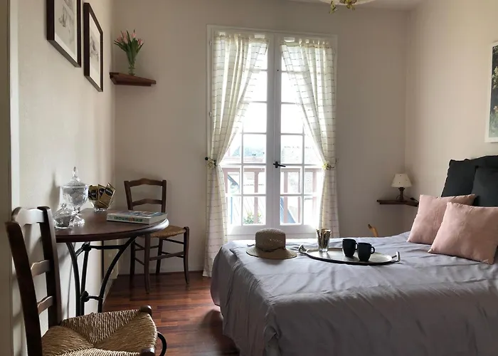 Nocleg ze śniadaniem Les Hortensias