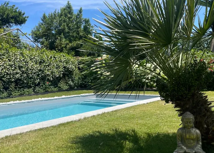 Les Hortensias Nocleg ze śniadaniem