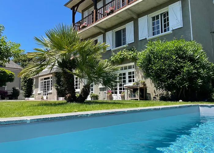 Les Hortensias Nocleg ze śniadaniem Espoey